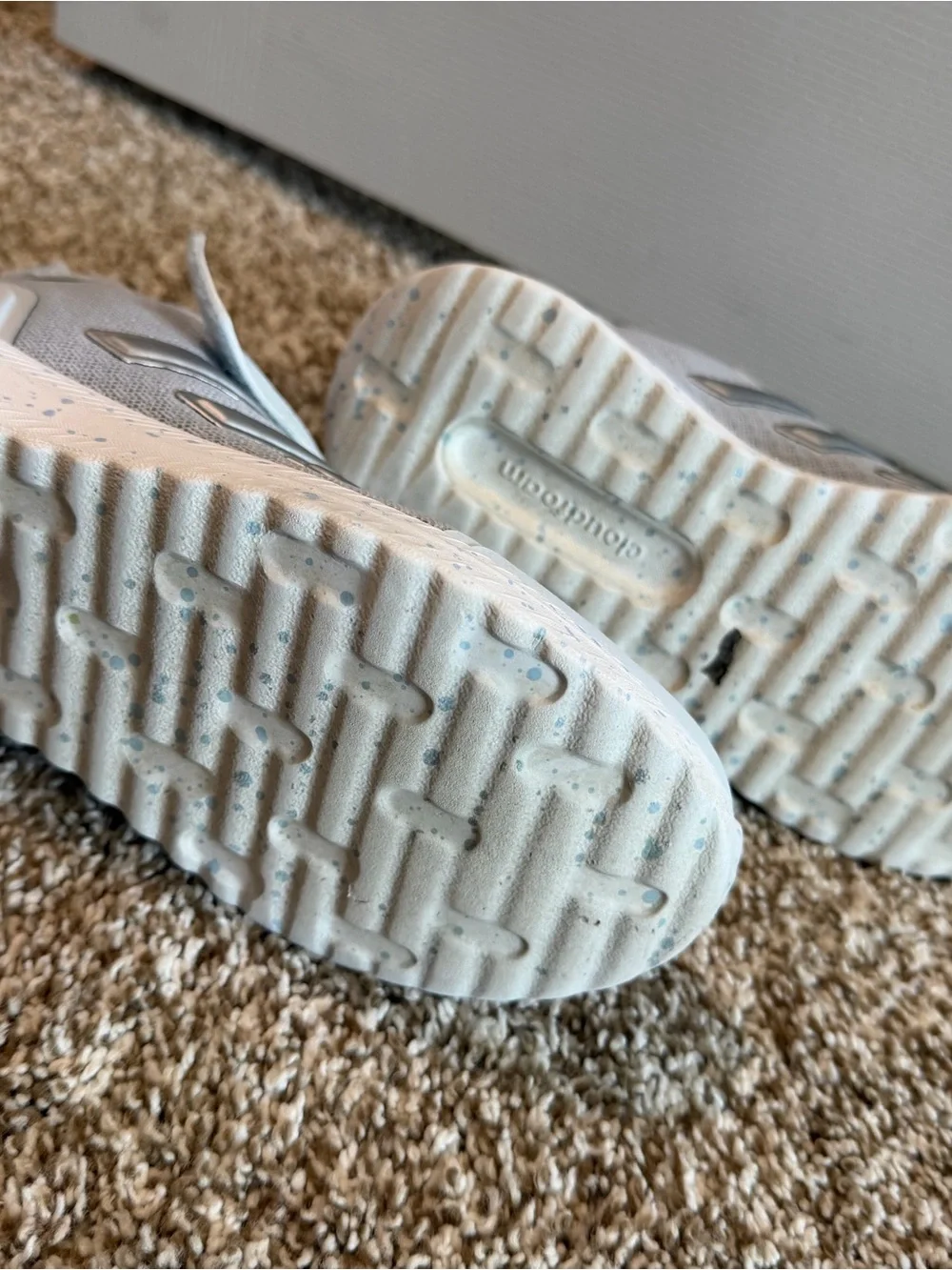 Kids / Girls Lightweight Athletic Sneakers in Light Gray and Blue - Size 3